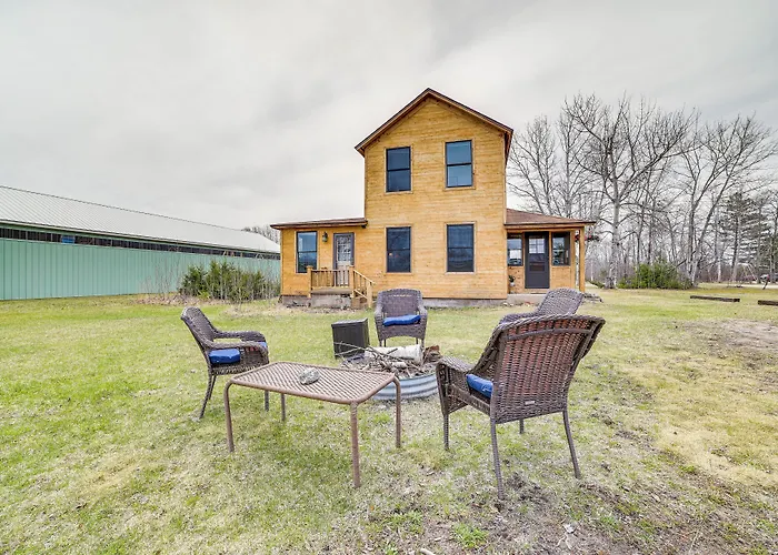 Railroad Bunkhouse In Mackinaw City, 3 Mi To Beach
