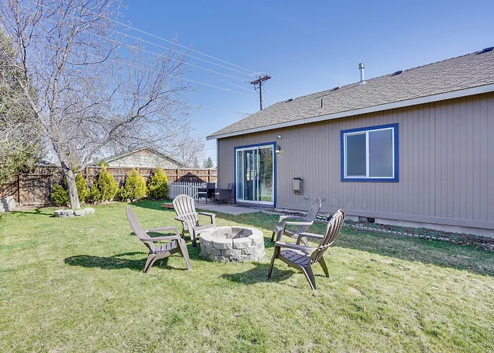 Charming Bend Home W/ Porch & Yard: Great Location