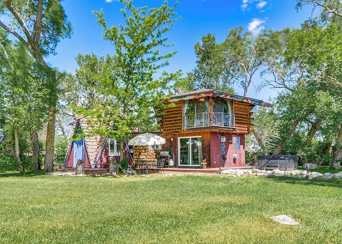'Snowflake Cabin' - Mins To Cody & Red Lodge!
