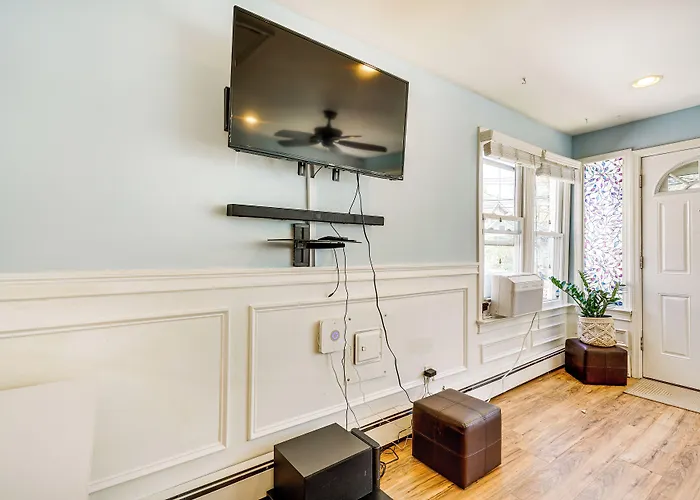 New Jersey Abode - Near Theme Parks, Walk To Beach