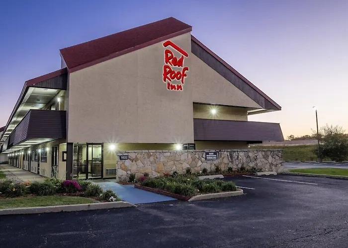 Travelodge By Wyndham Peoria