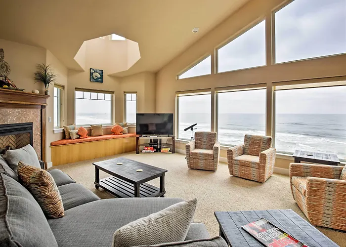Oceanfront South Beach Home W/ Hot Tub & Sauna