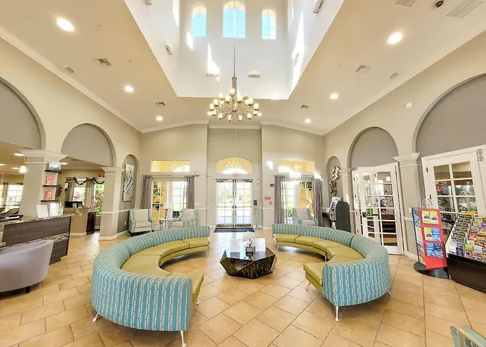 4Br 2Bath Condo Balcony 5Min Conv Center 2020Ft