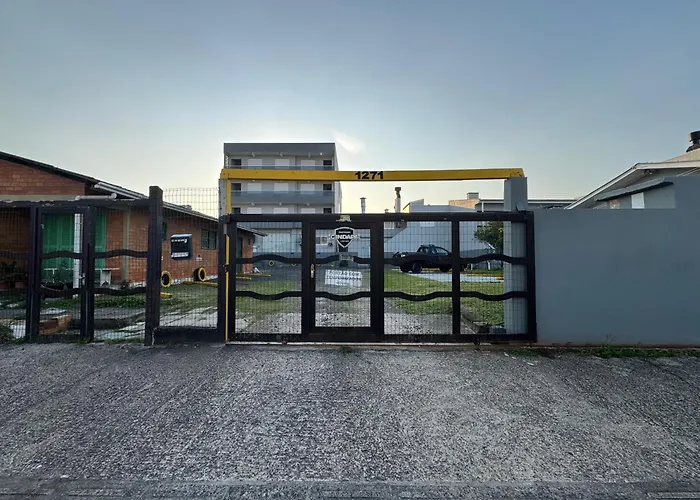 Residencial Lazzari Apto 402