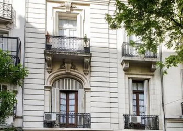 Patios De Recoleta