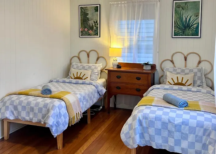 Gorgeous Arthouse Queenslander In Ipswich
