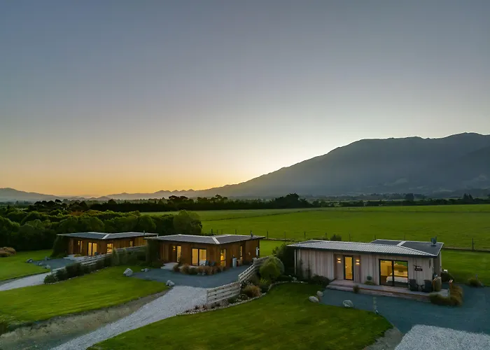 Glenburn Coastal Retreat (Adults Only)