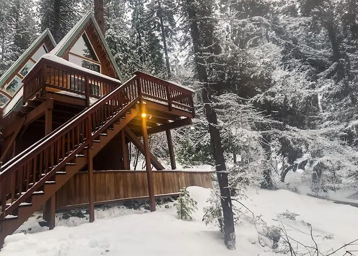 Peaceful Pine Getaway