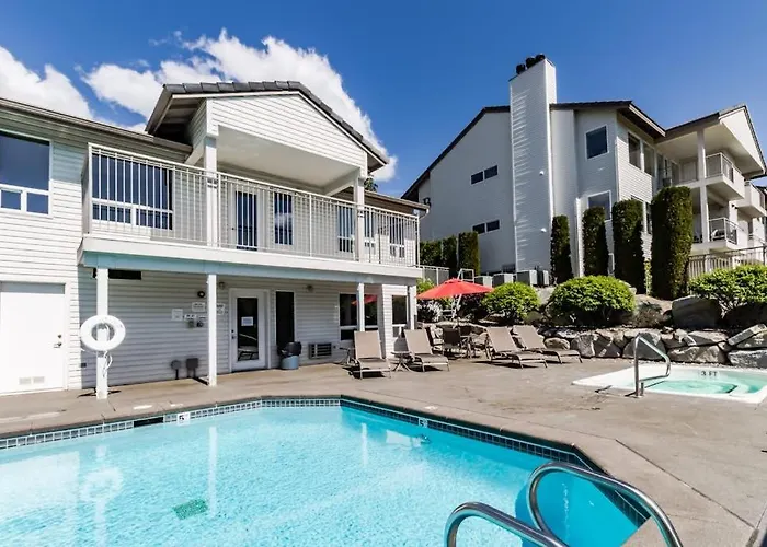 Park Pointe Lago Vita C104
