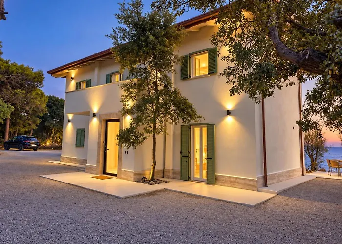 Roc Villa Castiglioncello - Private Villa With 2 Beaches And Park