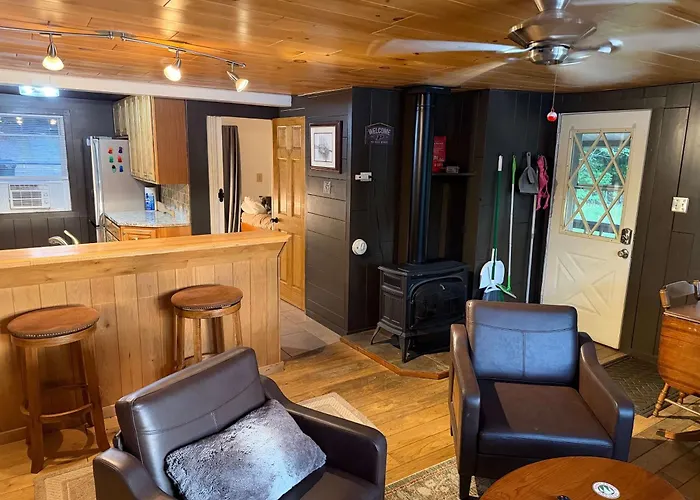 Blue Jay Cabin