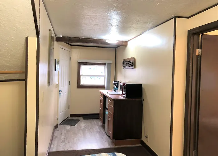 The Anchorage Motel