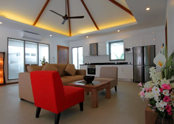 Ya Nui Beach Villas