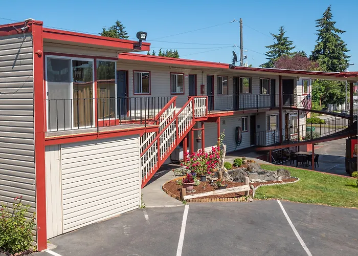 Riviera Inn