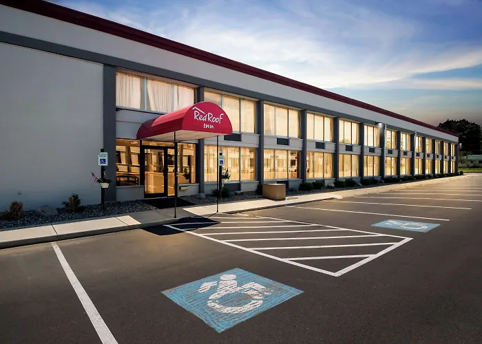 Red Roof Inn Cortland