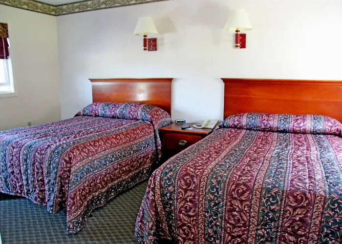 Potsdam Inn
