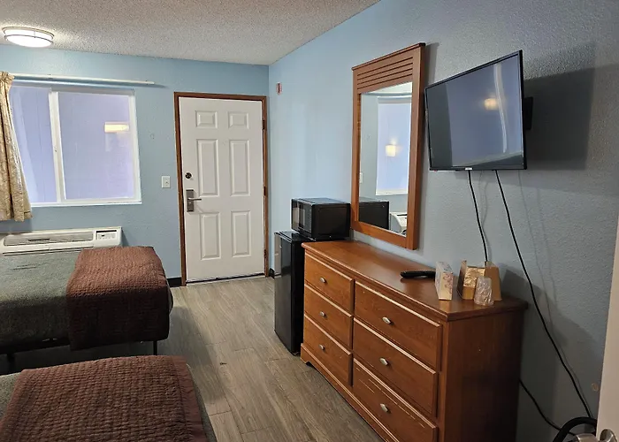 Sumner Motor Inn