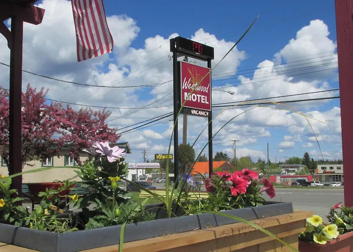 Westwood Motel 100 Mile House