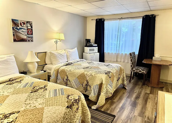 Skaneateles Inn On 20
