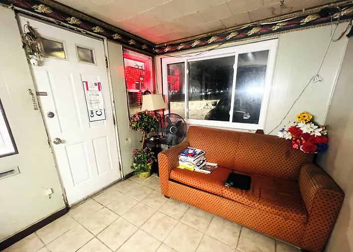 Sparta Motel Near St Louis- Mississippi River Il