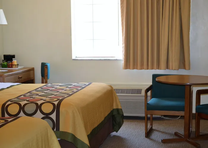 Brookshire Inn