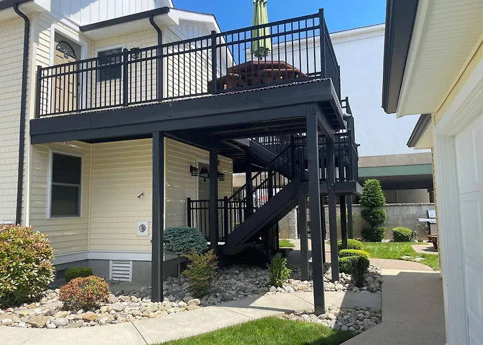 Ala Moana Motel & Suites
