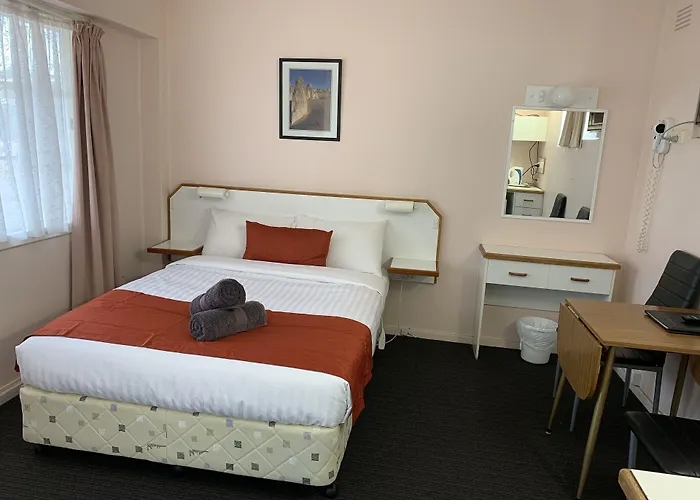 Bradman Motor Inn