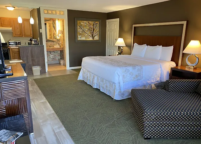 Cascades Inn