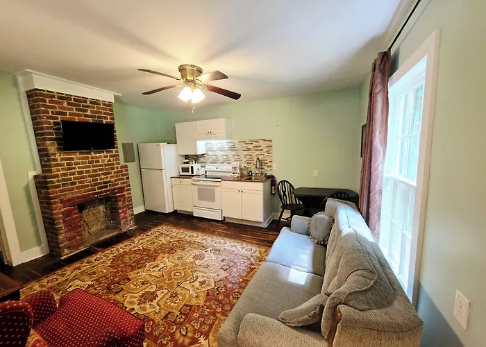 The Cabins At Healing Springs