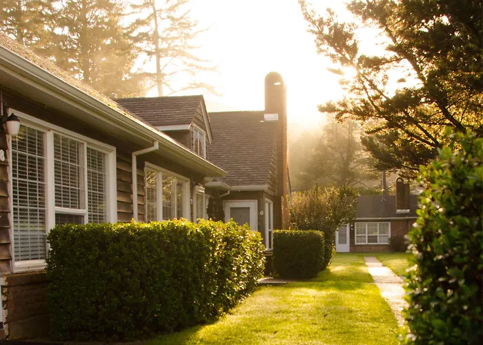 Ecola Creek Lodge