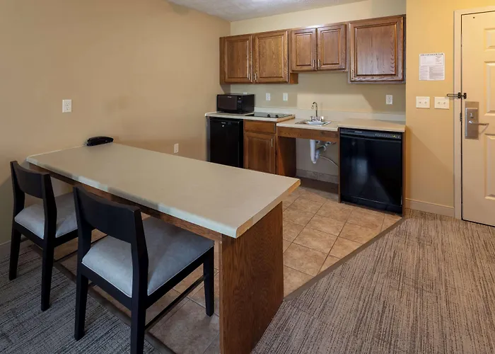 Grandstay Inn & Suites Of Luverne
