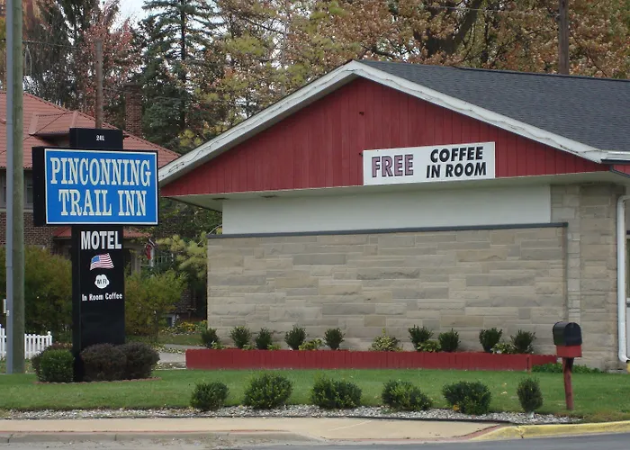 Pinconning Trail Inn Motel