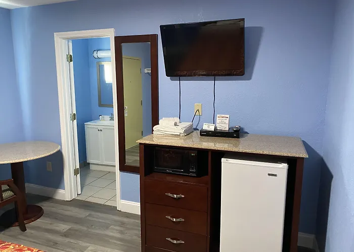 Red Carpet Inn & Suites Wrightstown