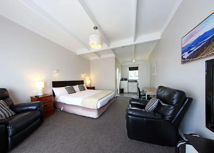 289 Midway Motel