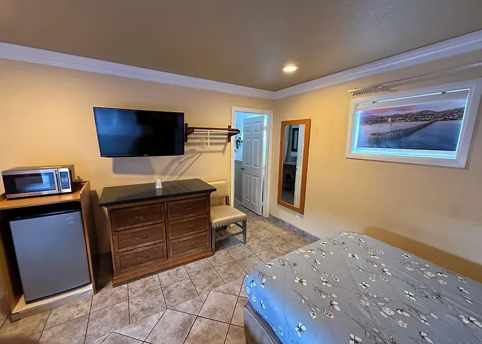 Bayshore Inn Ventura