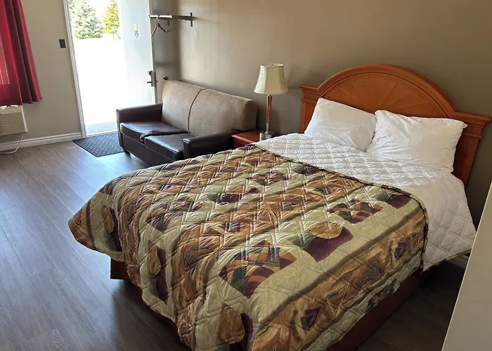 Seven Oakes Motel