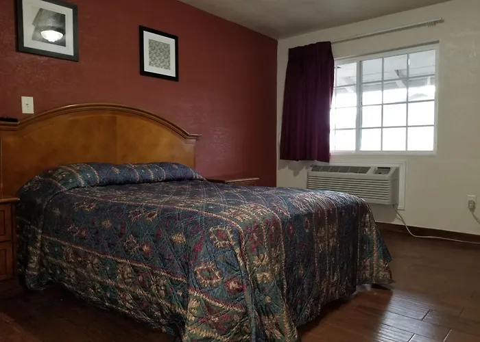 Buckboard Motel
