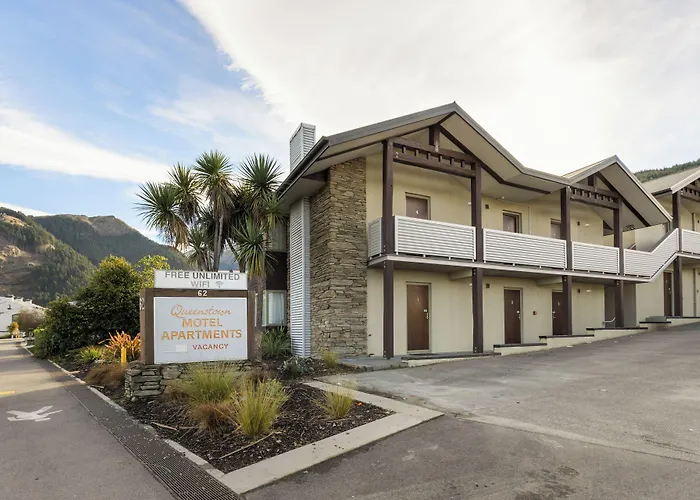 Queenstown Motel Apartments (Adults Only)