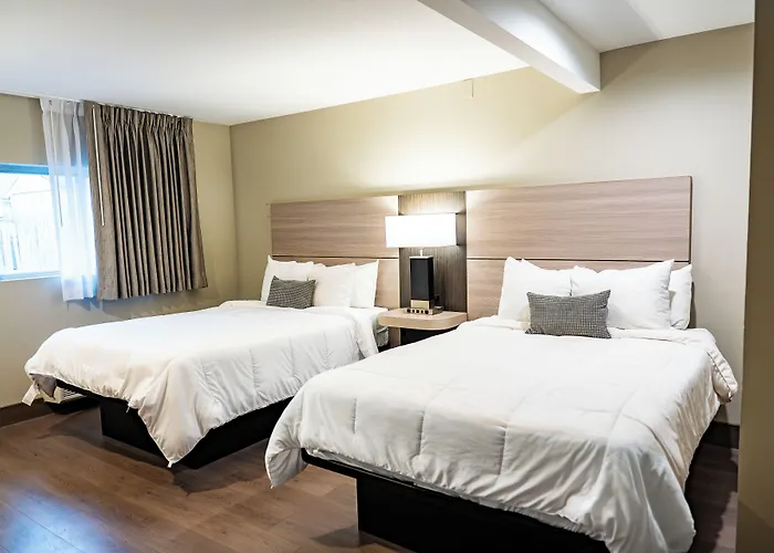 Whitman Motor Lodge