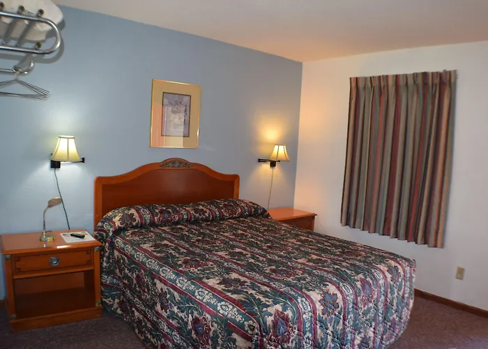 Best Budget Inn