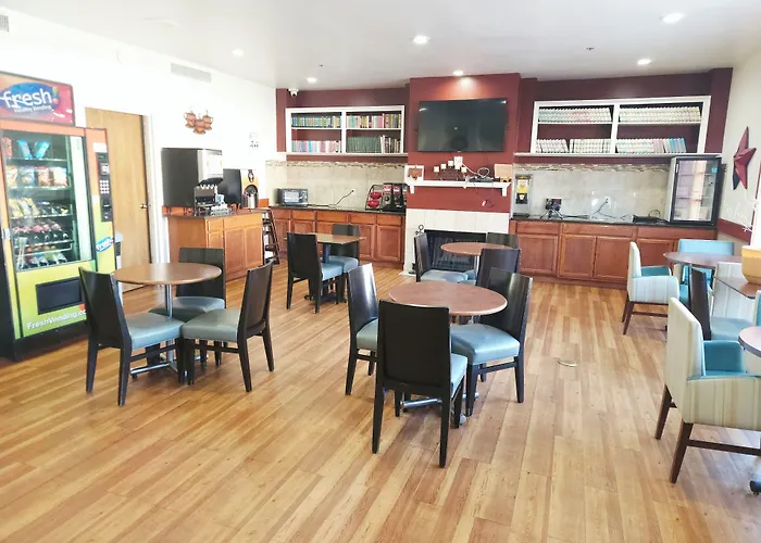 Guest House Inn Medical District Near Texas Tech Univ