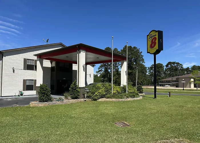 Super 8 By Wyndham Kinder/Coushatta Near Casino