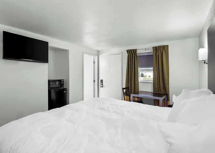 Americas Best Value Inn Jonesville/Hillsdale