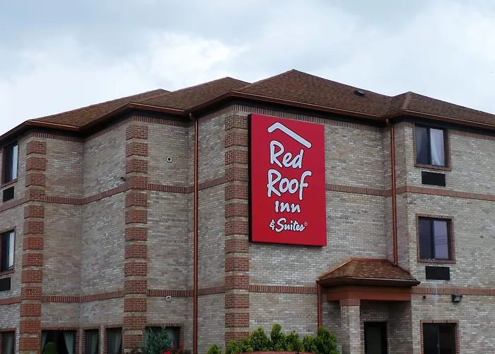 Red Roof Inn & Suites Detroit - Melvindale/Dearborn