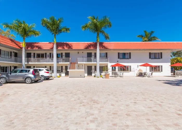 Hibiscus Suites - Sarasota