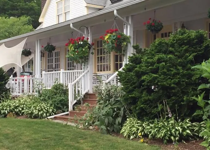 Mount Battie Inn