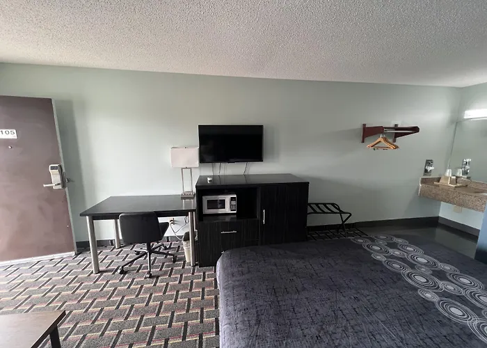Executive Inn