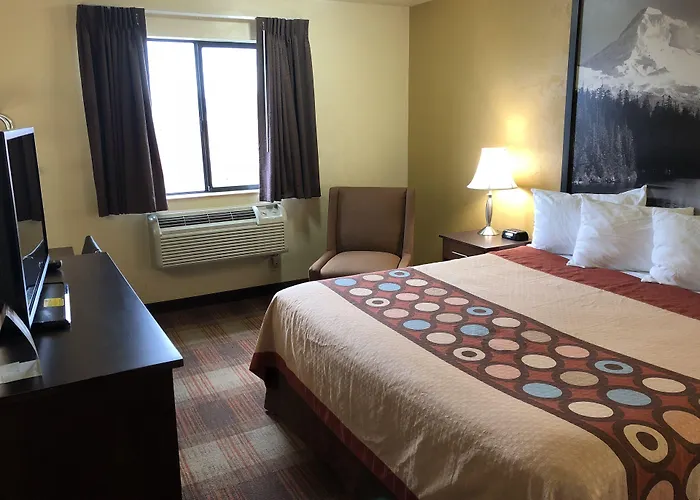 Super 8 By Wyndham Kennewick