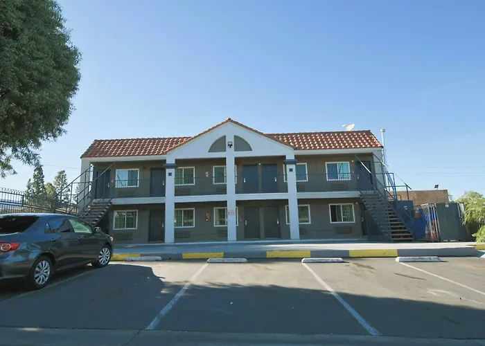Welcome Inn Corona