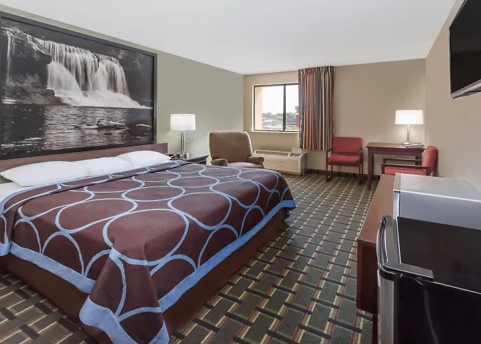 Super 8 By Wyndham Logansport